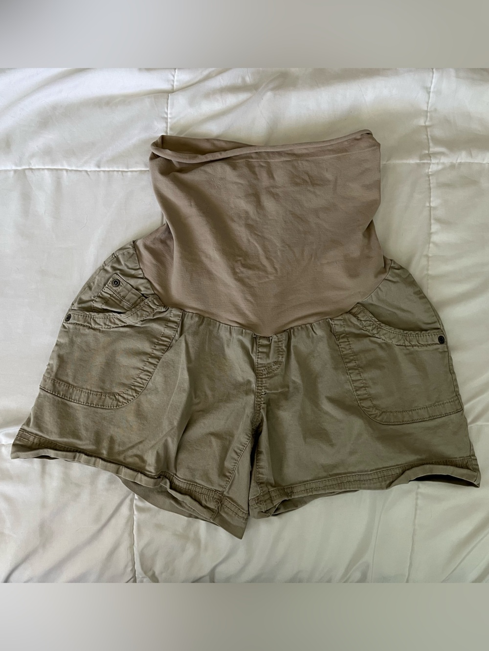 Motherhood Maternity tan khaki shorts size S